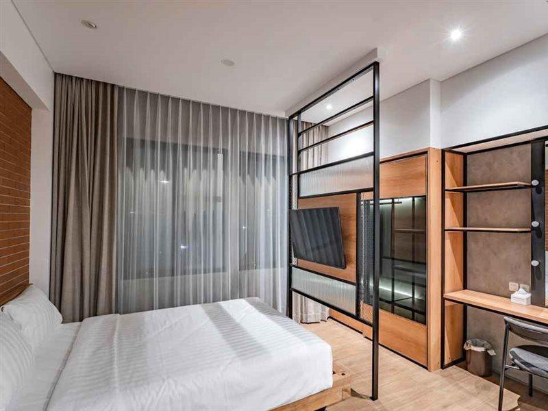 Loa Living Solo Baru Hotel Grogol Exterior photo